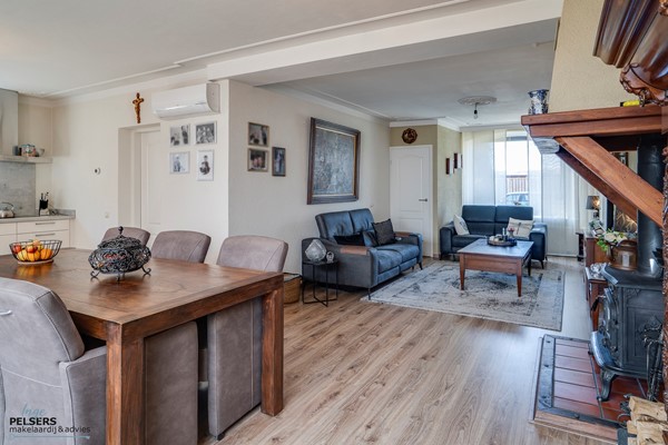 Medium property photo - Prins Bernhardlaan 10, 5953 EB Reuver